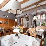 Boutiquehotel Weisses Roessl