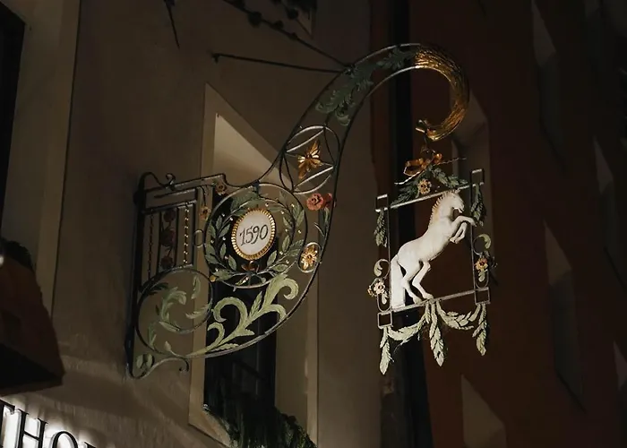 Hotel Boutiquehotel Weisses Roessl 2*