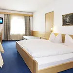 Boutiquehotel Weisses Roessl 2* Innsbruck