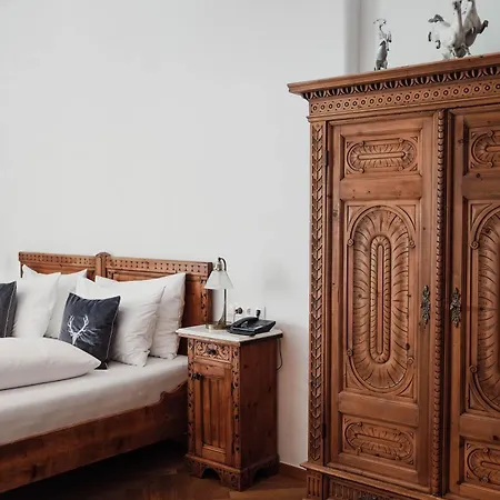 Boutiquehotel Weisses Roessl Hotel 2*