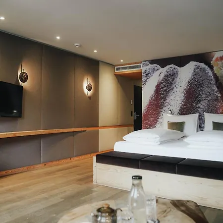 Boutiquehotel Weisses Roessl 2*