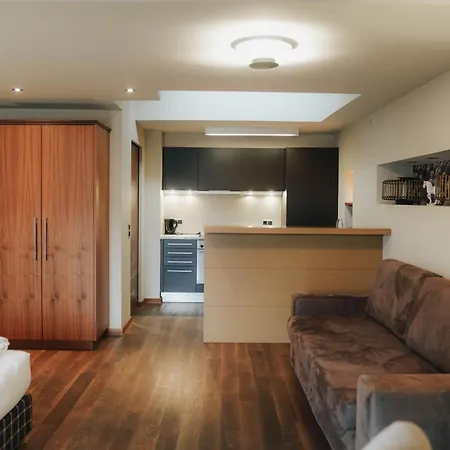 Boutiquehotel Weisses Roessl Отель