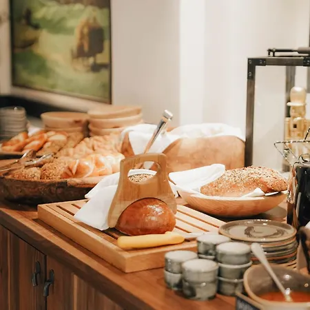 Boutiquehotel Weisses Roessl Инсбрук