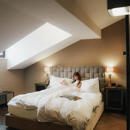 Boutiquehotel Weisses Rössl 2*