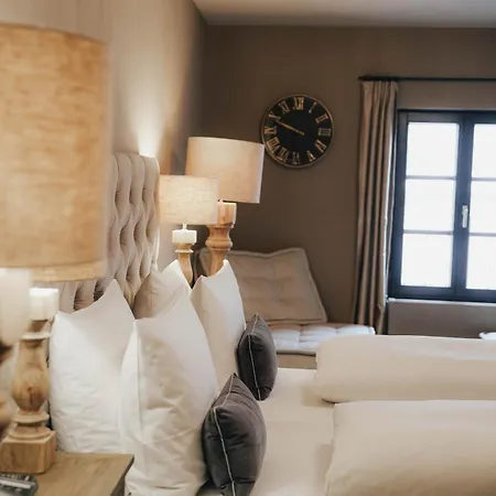 Boutiquehotel Weisses Roessl Hotel