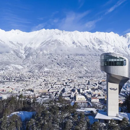 Boutiquehotel Weisses Rössl 2*