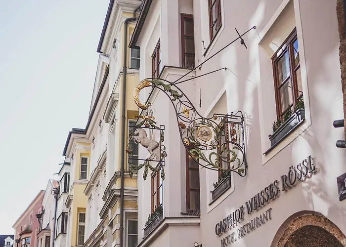 Boutiquehotel Weisses Roessl 2*