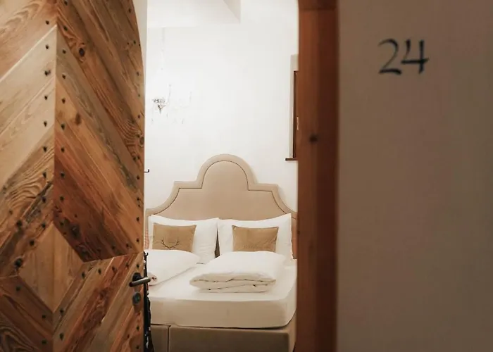 Boutiquehotel Weisses Roessl Hotel 2*