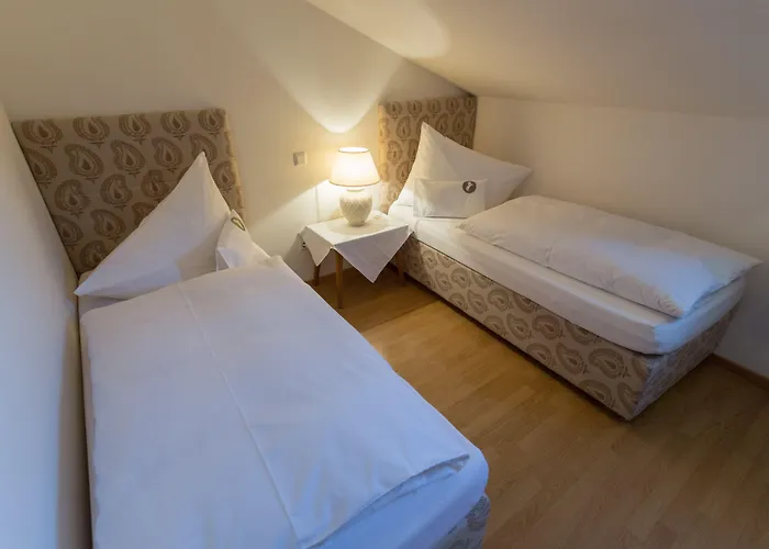 Boutiquehotel Weisses Roessl Hotel 2*