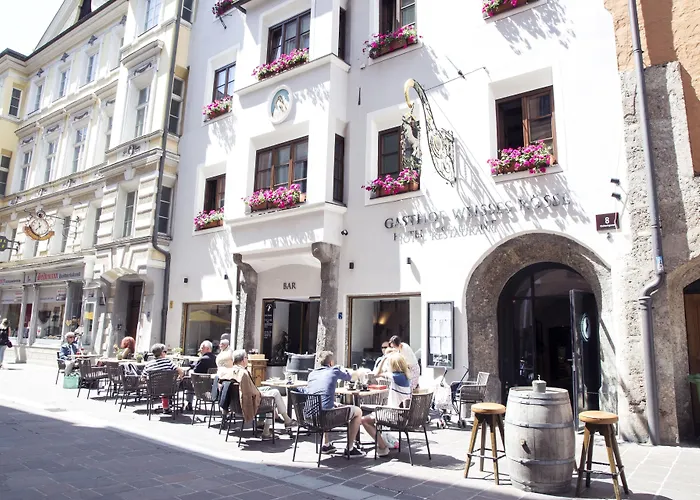 Hotel Boutiquehotel Weisses Roessl 2*