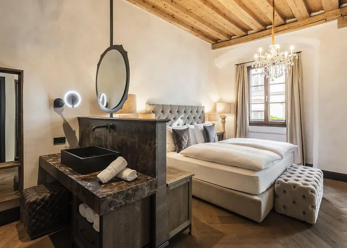 Boutiquehotel Weisses Roessl