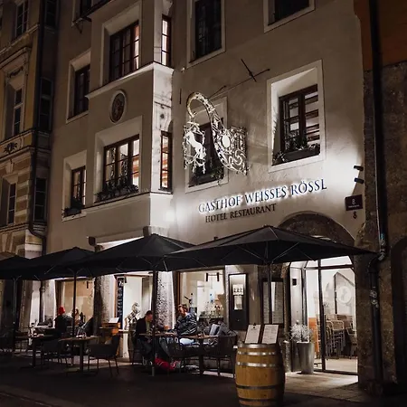 מלון Boutiquehotel Weisses Roessl אינסברוק