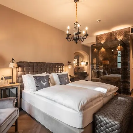 Boutiquehotel Weisses Roessl Szálloda 2*