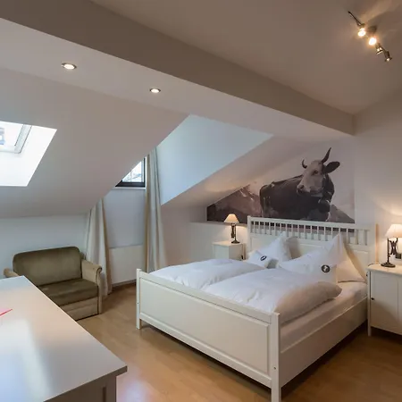 Boutiquehotel Weisses Roessl Szálloda 2*