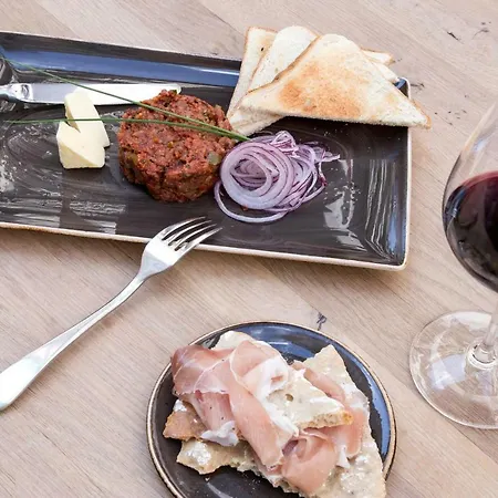 Boutiquehotel Weisses Roessl Innsbruck